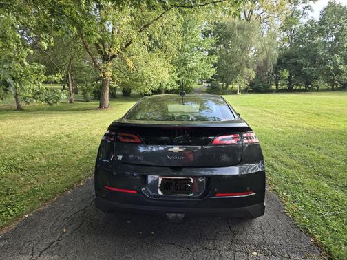 2015 Chevrolet Volt Base