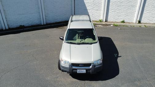2004 Ford Escape XLT