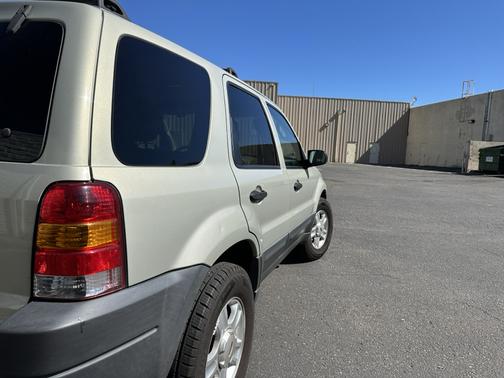 2004 Ford Escape XLT