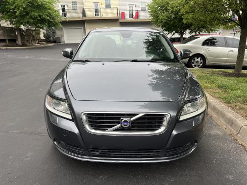 2010 Volvo S40 2.4i