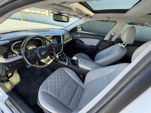 White 2015 Kia Optima SXL Turbo