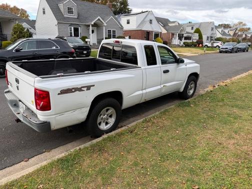 2008 Dodge Dakota SXT Extended Cab