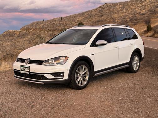 2017 Volkswagen Golf Alltrack TSI SE