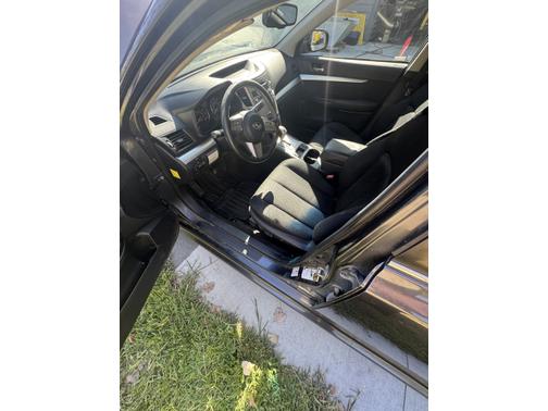 2010 Subaru Legacy 2.5 i Premium