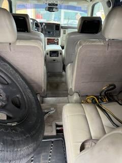 Photo 1 of 9 of 2005 Cadillac Escalade Base