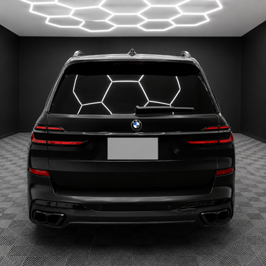 Black 2025 BMW X7 M60i