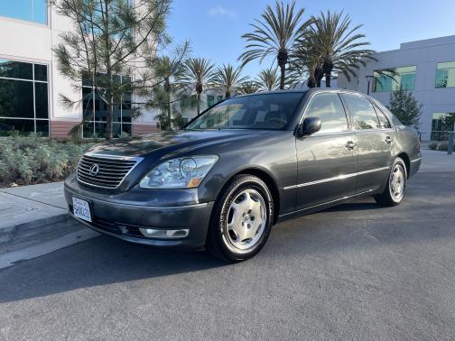 2004 Lexus LS 430 Base