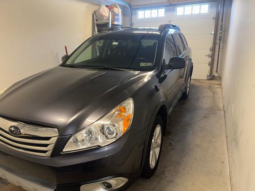 2012 Subaru Outback 2.5i Limited