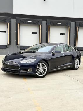 2013 Tesla Model S Base