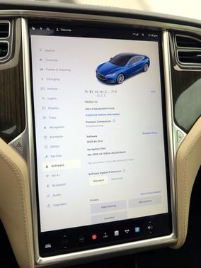 2013 Tesla Model S Base