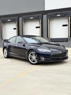 2013 Tesla Model S Base