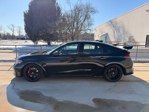 2024 Honda Civic Type R Base