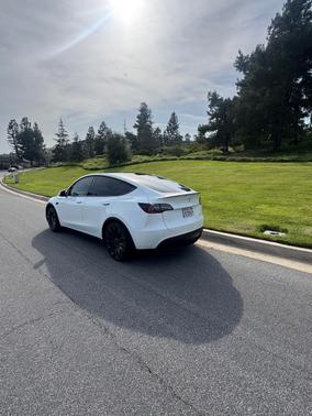 White 2022 Tesla Model Y Performance