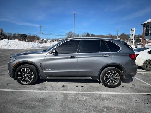 Gray 2017 BMW X5 xDrive35i