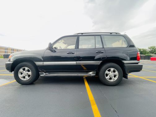 2001 Toyota Land Cruiser Base