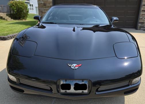 2001 Chevrolet Corvette Base