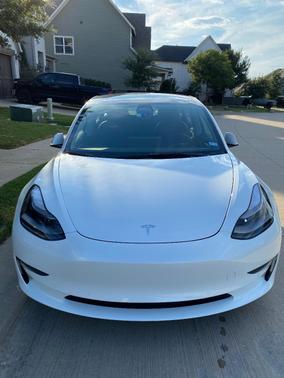White 2022 Tesla Model 3 Long Range