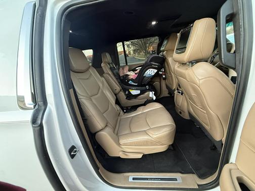 2018 Cadillac Escalade ESV Platinum