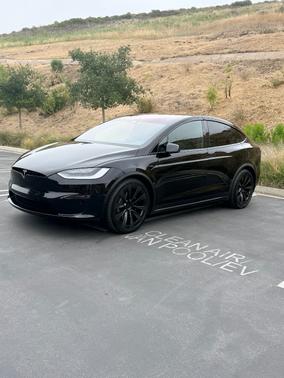 Black 2022 Tesla Model X Plaid