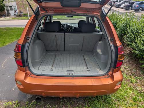 2004 Pontiac Vibe Base