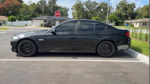 2013 BMW 528 i