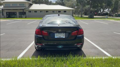 2013 BMW 528 i