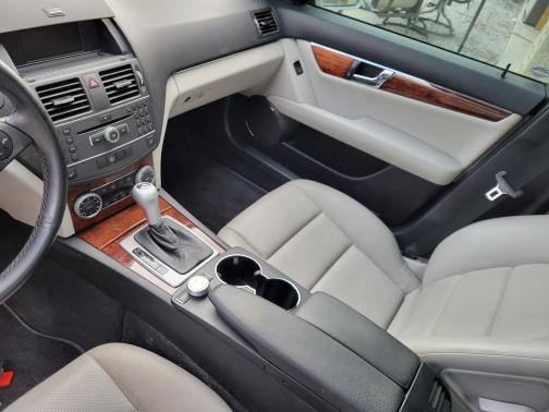 2011 Mercedes-Benz C-Class C 300 4MATIC Sport