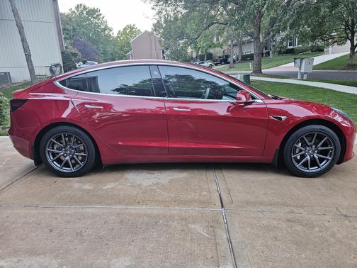 2019 Tesla Model 3 Long Range