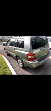Green 2006 Toyota Highlander Base