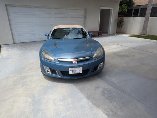 2007 Saturn Sky Red Line