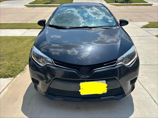 Black 2016 Toyota Corolla LE