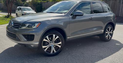 2017 Volkswagen Touareg V6 Wolfsburg Edition