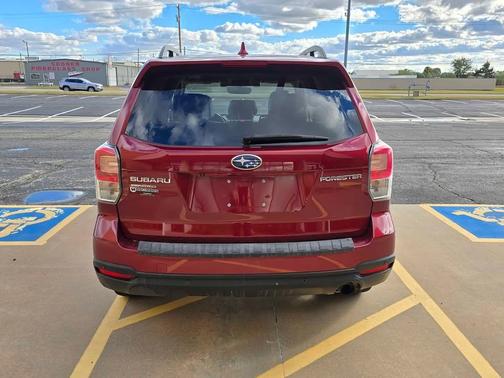 2018 Subaru Forester 2.5i Touring