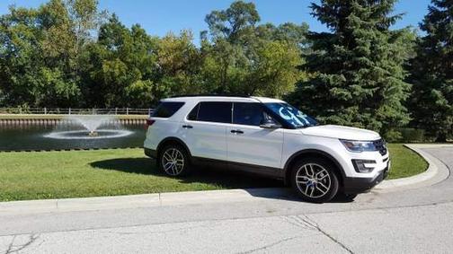 White 2017 Ford Explorer Sport
