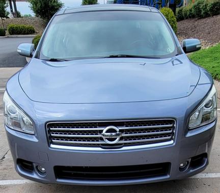 Gray 2011 Nissan Maxima SV