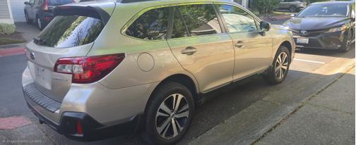 Gold 2019 Subaru Outback 2.5i Limited