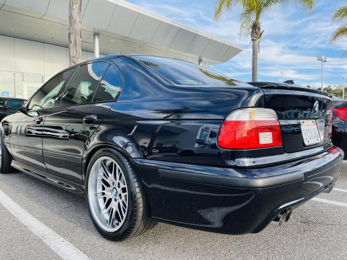 2003 BMW M5 Base