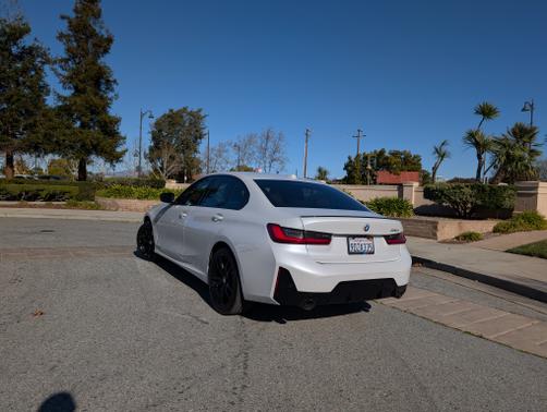 2023 BMW 330e Base