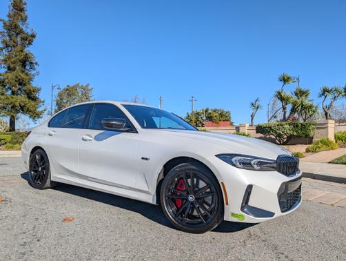 2023 BMW 330e Base