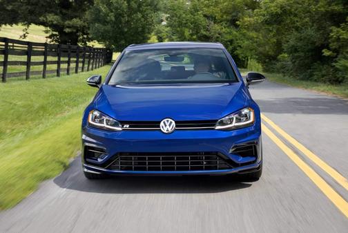 Blue 2018 Volkswagen Golf R 4-Door w/DCC & Navigation
