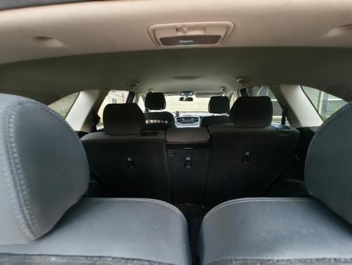 Gray 2016 Kia Sorento LX