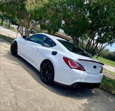 White 2014 Hyundai Genesis Coupe 2.0T Premium