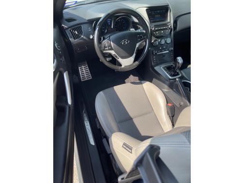 2014 Hyundai Genesis Coupe 2.0T Premium