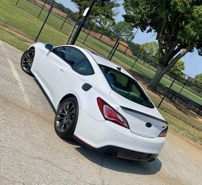 2014 Hyundai Genesis Coupe 2.0T Premium