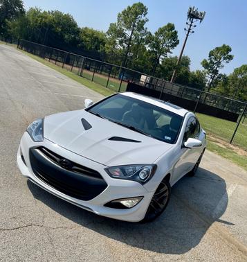 2014 Hyundai Genesis Coupe 2.0T Premium