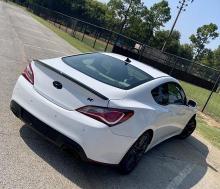 2014 Hyundai Genesis Coupe 2.0T Premium