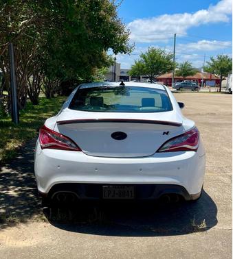 White 2014 Hyundai Genesis Coupe 2.0T Premium