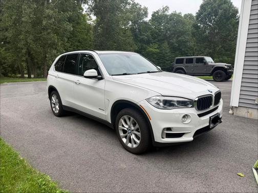 White 2016 BMW X5 xDrive35i