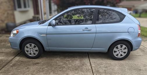 2010 Hyundai Accent GS