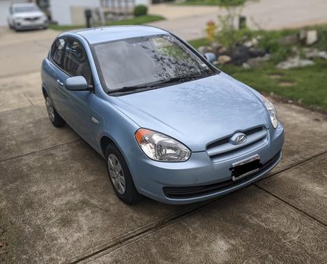 2010 Hyundai Accent GS